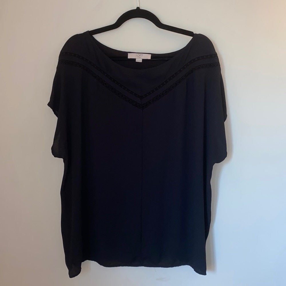 Ann Taylor Loft Plus Mixed Media Black Top
